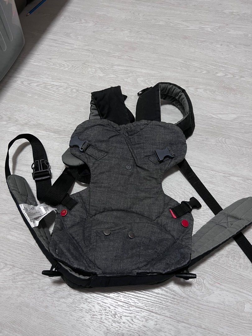 Infantino fusion baby carrier hot sale