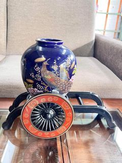Japan Vintage Porcelain Jar