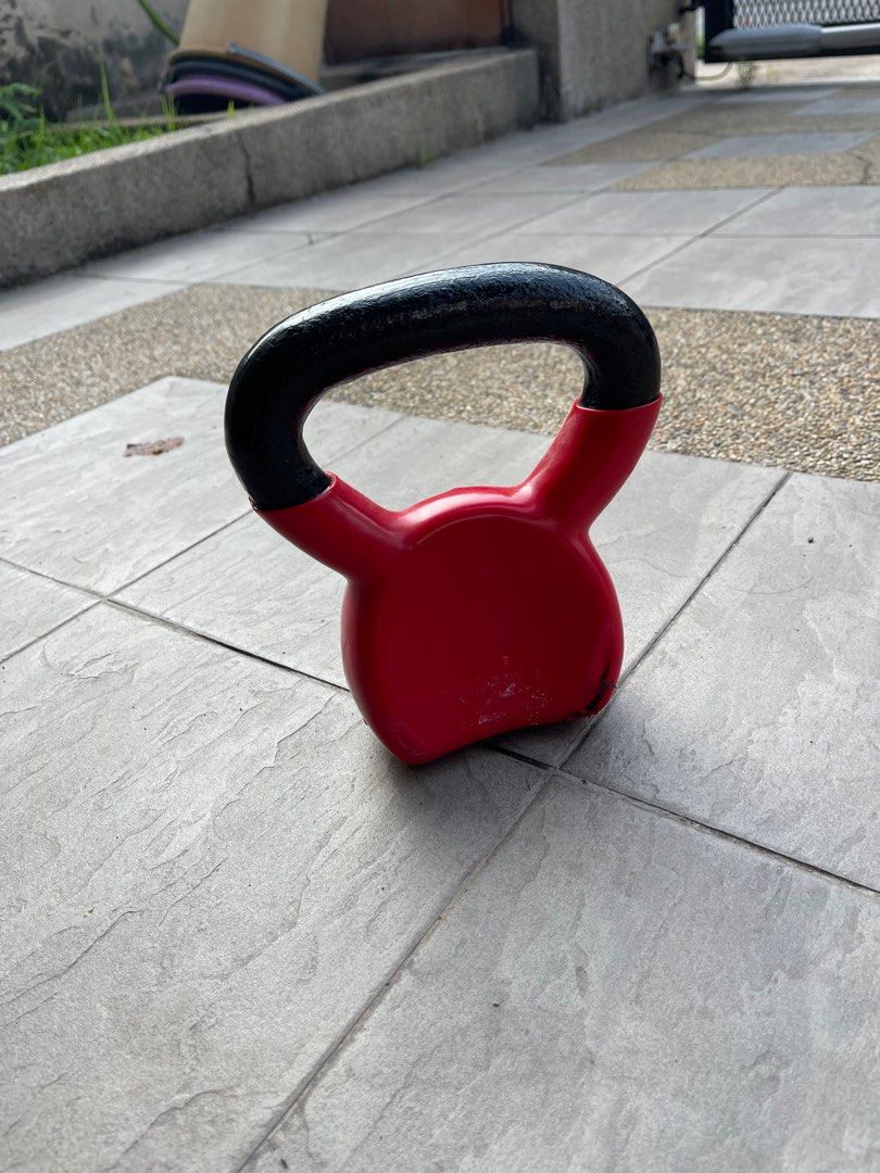 KETTLEBELL 4KG Sports Equipment Exercise Fitness Weights
