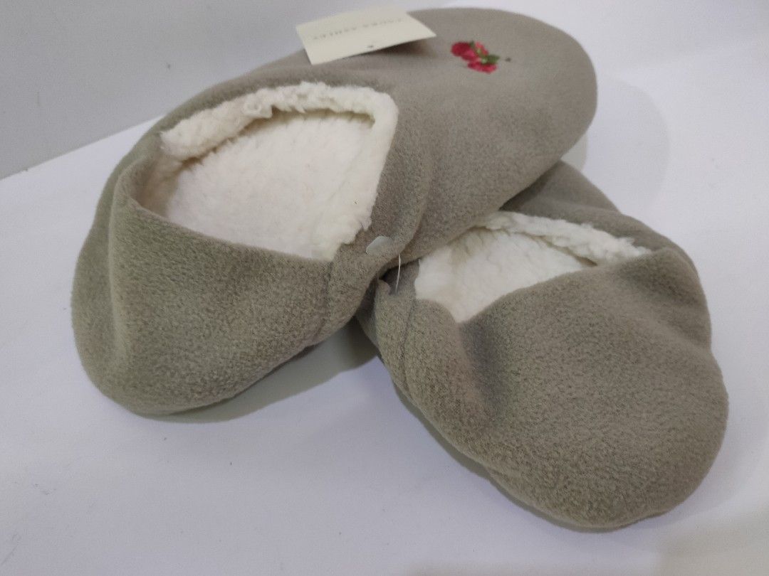 Laura ashley 2025 slippers