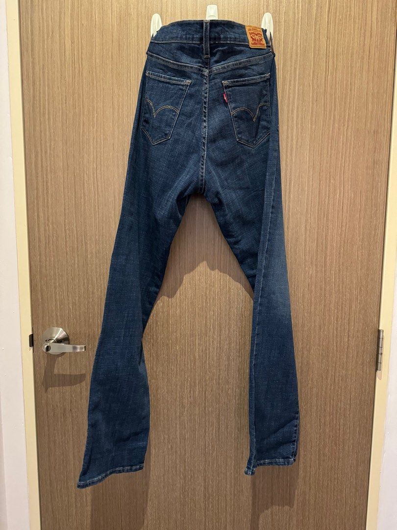 Levi s Shaping Straight Jeans W31 L32 Women s Fashion Bottoms