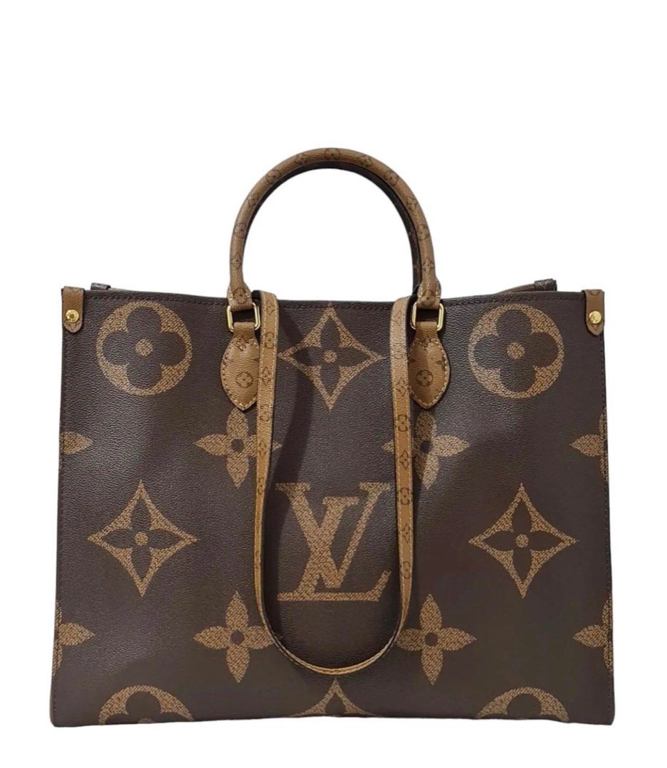 LV bag (Category: Luxury Bags & Wallets) located in Binan City. Submitted by mcsolis (Listing ID 1276587305, Image 1). Description: Japan ukay Like new No flaws NGa bags.