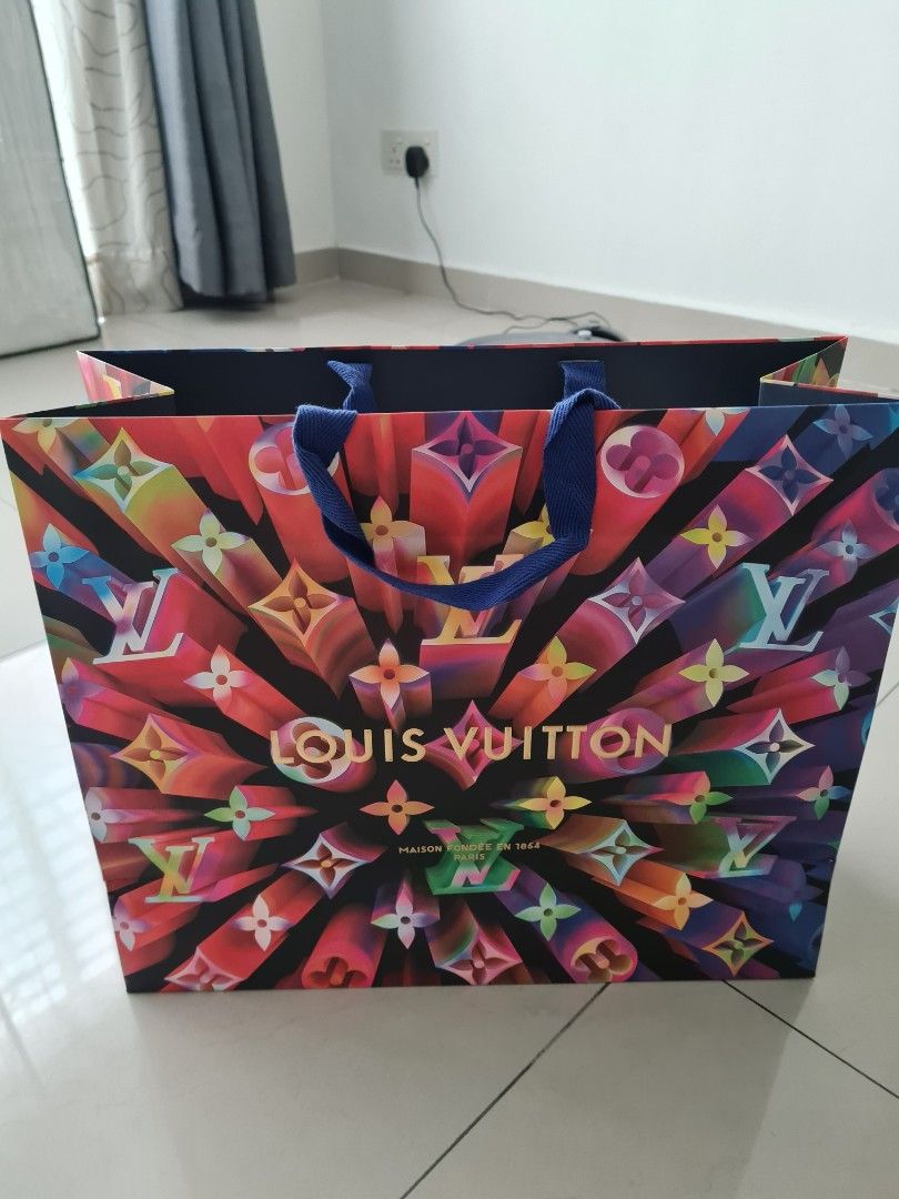 Louis vuitton paper bag 2019 store