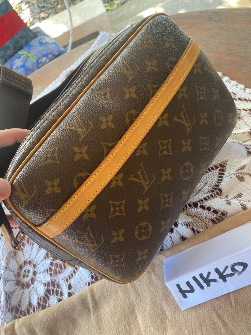 LV reporter pm (Category: Luxury Bags & Wallets) located in Dagupan City. Submitted by nikzfrancis (Listing ID 1276649965, Image 2). Description: Excellent condition classic and vintage LV reporter pm..