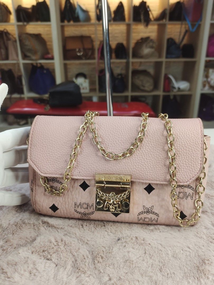 Mcm mini hotsell clutch