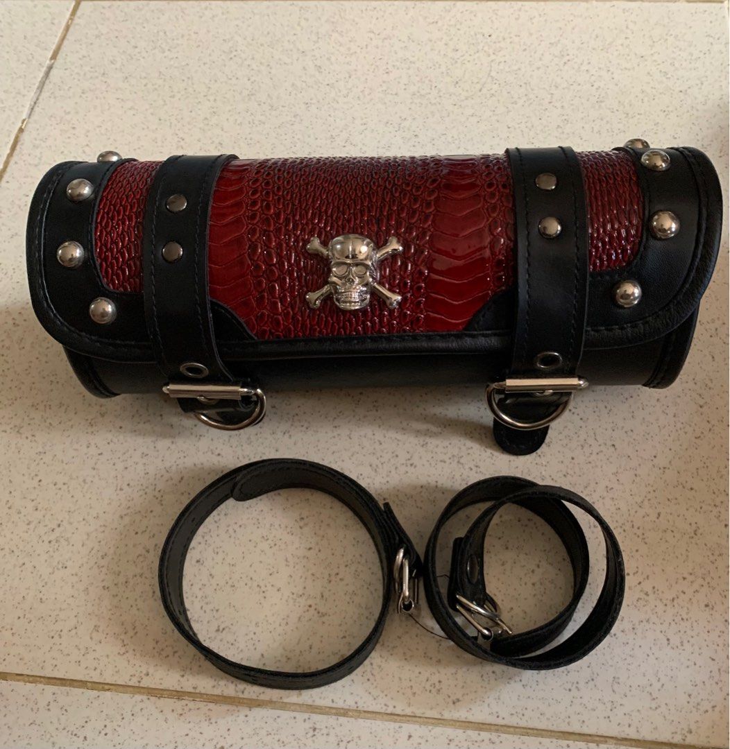 Motorcycle Tool Bag Red python pattern Skull concho / authentic (Category: Luxury Bags & Wallets) located in Naga. Submitted by thriftboss88 (Listing ID 1276598101, Image 1). Description: Motorcycle Tool Bag In brandnew condition Size Small Japan product Maganda sa mga naka scramble and cafe racer motor. 2k only.