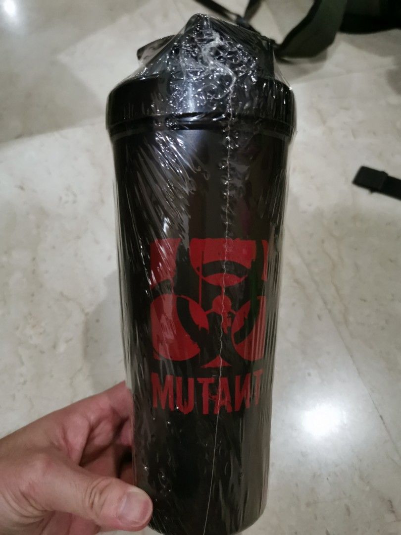 Mutant Brand New Water 1L tumbler Shaker $8, Furniture