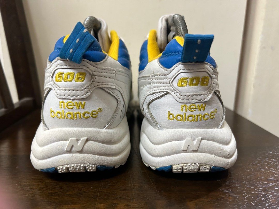 New Balance 608