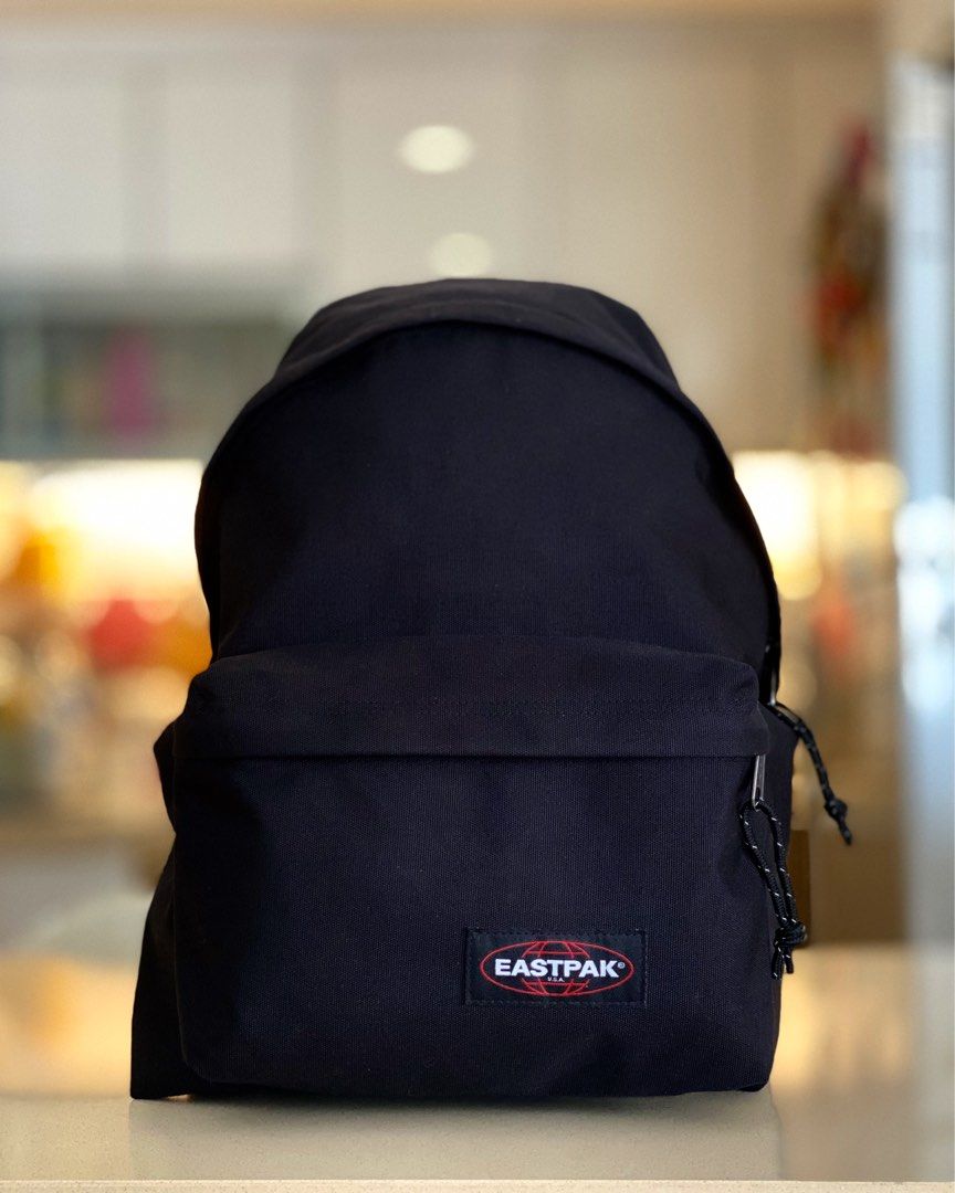 Eastpak classique sale