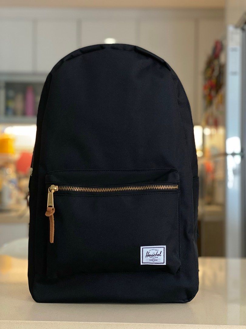 Herschel backpack black and gold top