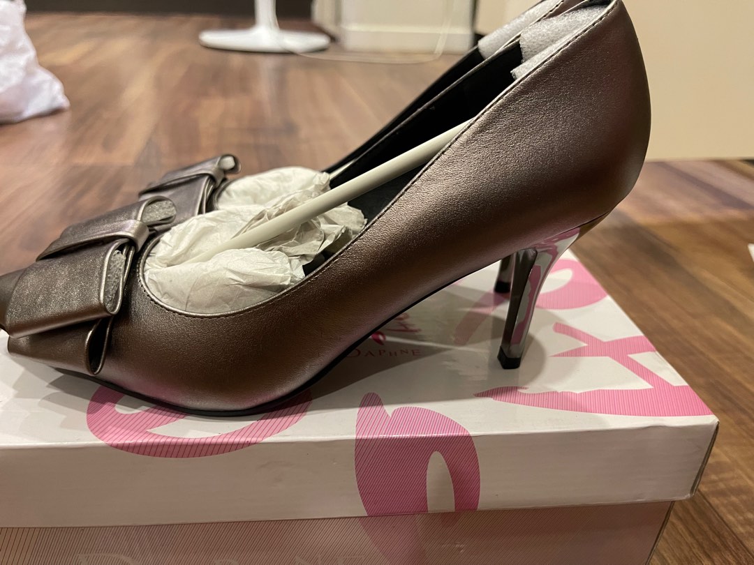 Nice on sale heel shoes