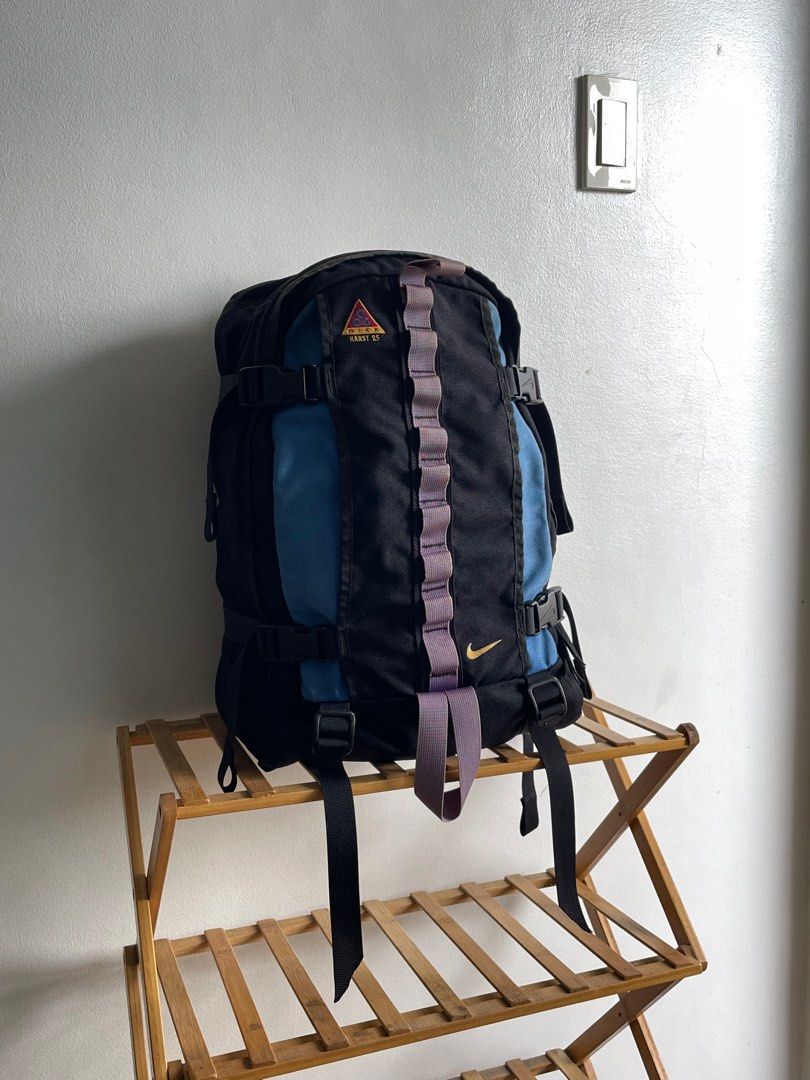 NIKE ACG KARST 25 Men s Fashion Bags Backpacks on Carousell