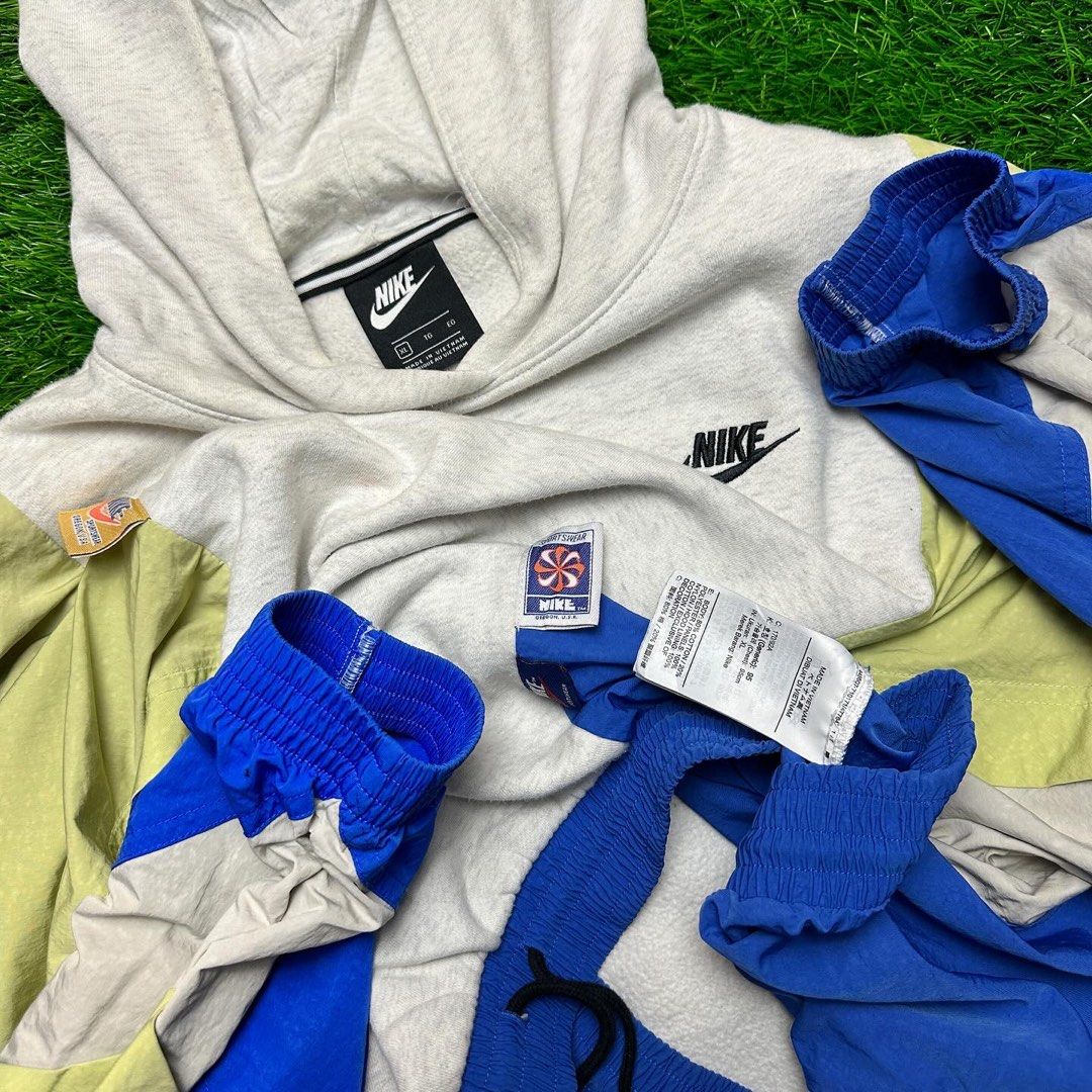 Nike archive hoodie store
