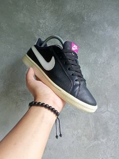 Nike court majestic black new arrivals