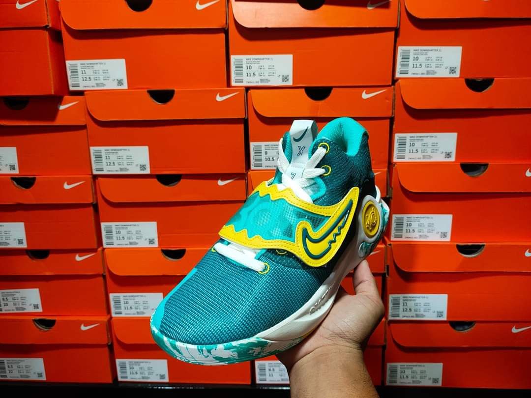 Kyrie online plankton shoes