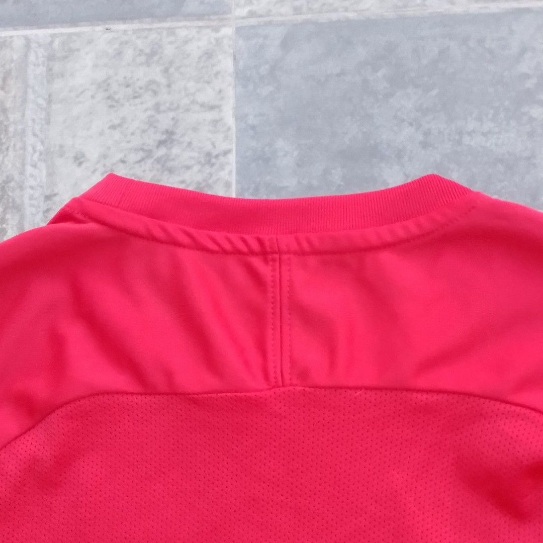 mens red dri fit shirt