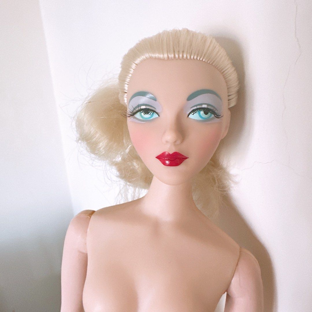 Nude Blond Gene Doll - The Ashton Drake Galleries, 興趣及遊戲 