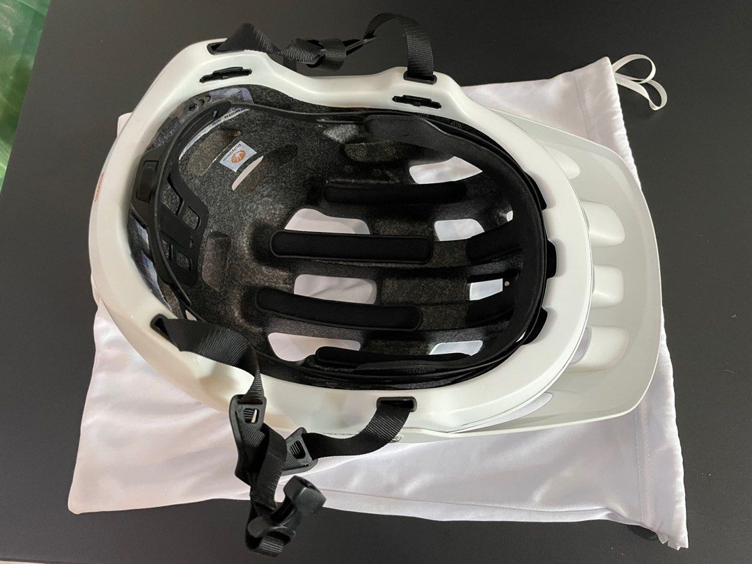 Poc octal xl online