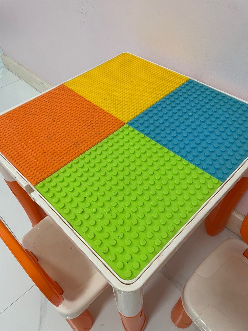 Fun bricks table shop