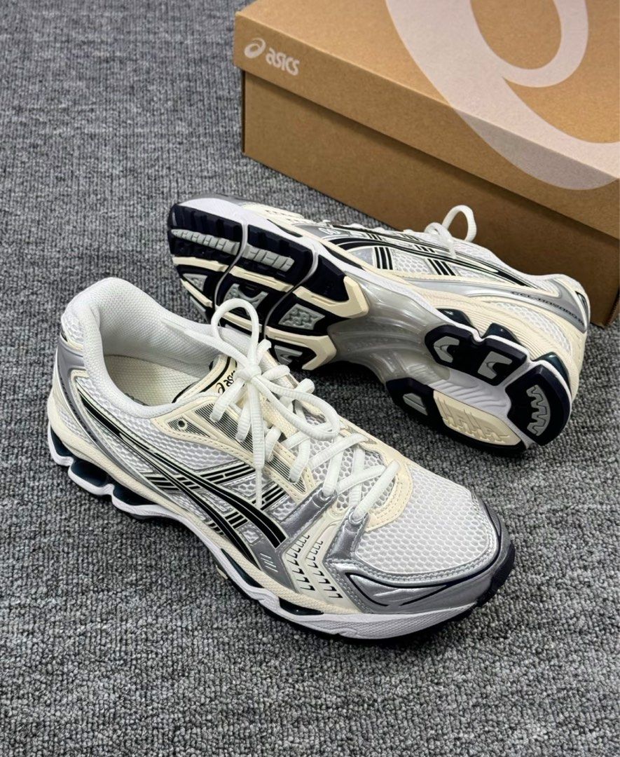 Asics order online