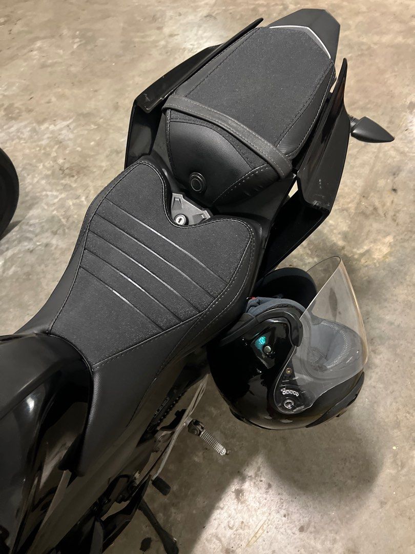 R15 V3 Seat Cover Wrap Service Motorcycles Motorcycle
