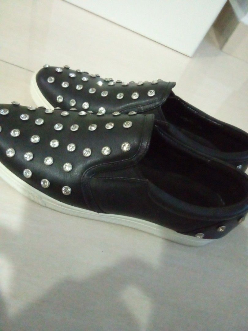 Red Pepper Black Diamond Studs Loafers 38 Women s Fashion