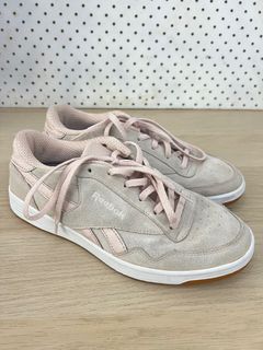 (Category: ) located in . Submitted by mrpreloved279 (Listing ID 1276531616, Image 1). Description: .