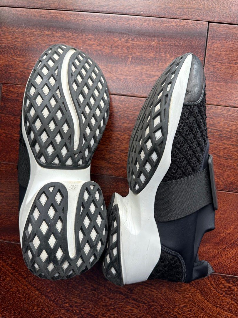Roger vivier mens shoes size 9 UK louboutin Men s Fashion Footwear Sneakers on Carousell