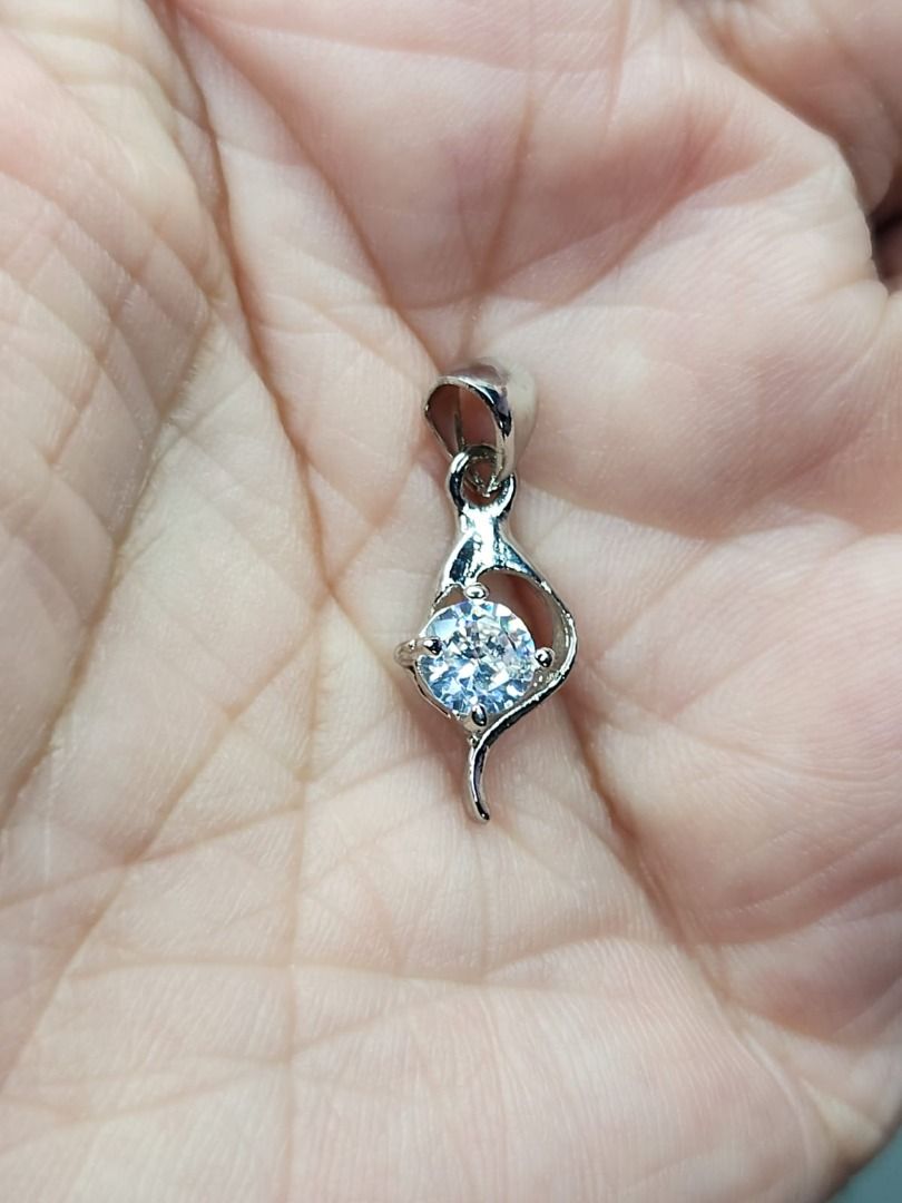 Man made diamond pendant sale
