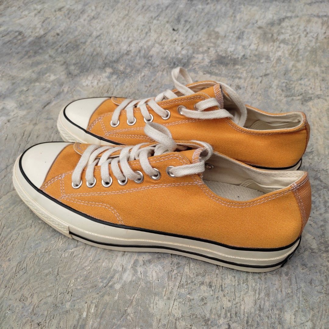 Sepatu Converse Chuck Taylor 70s Sunflower Low 162063c size 42