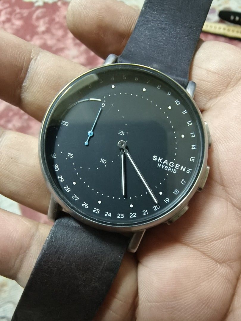 skagen hybrid smarwatch Luxury Watches on Carousell