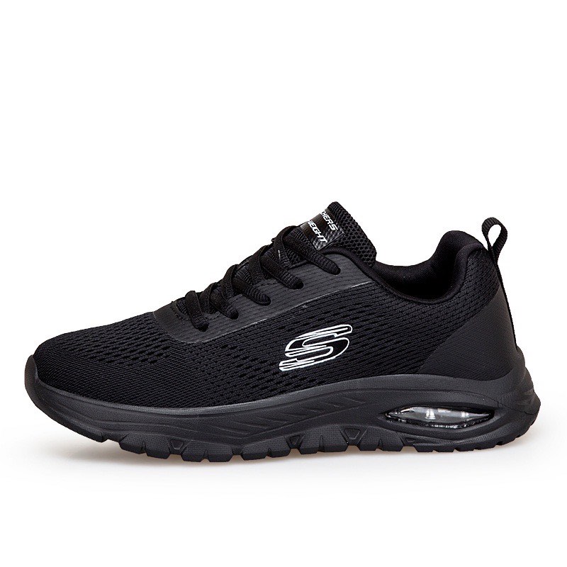 Skechers Lite-Weight ladies shoes (Size UK 5/ EUR38), Women's Fashion,  Footwear, Sneakers on Carousell