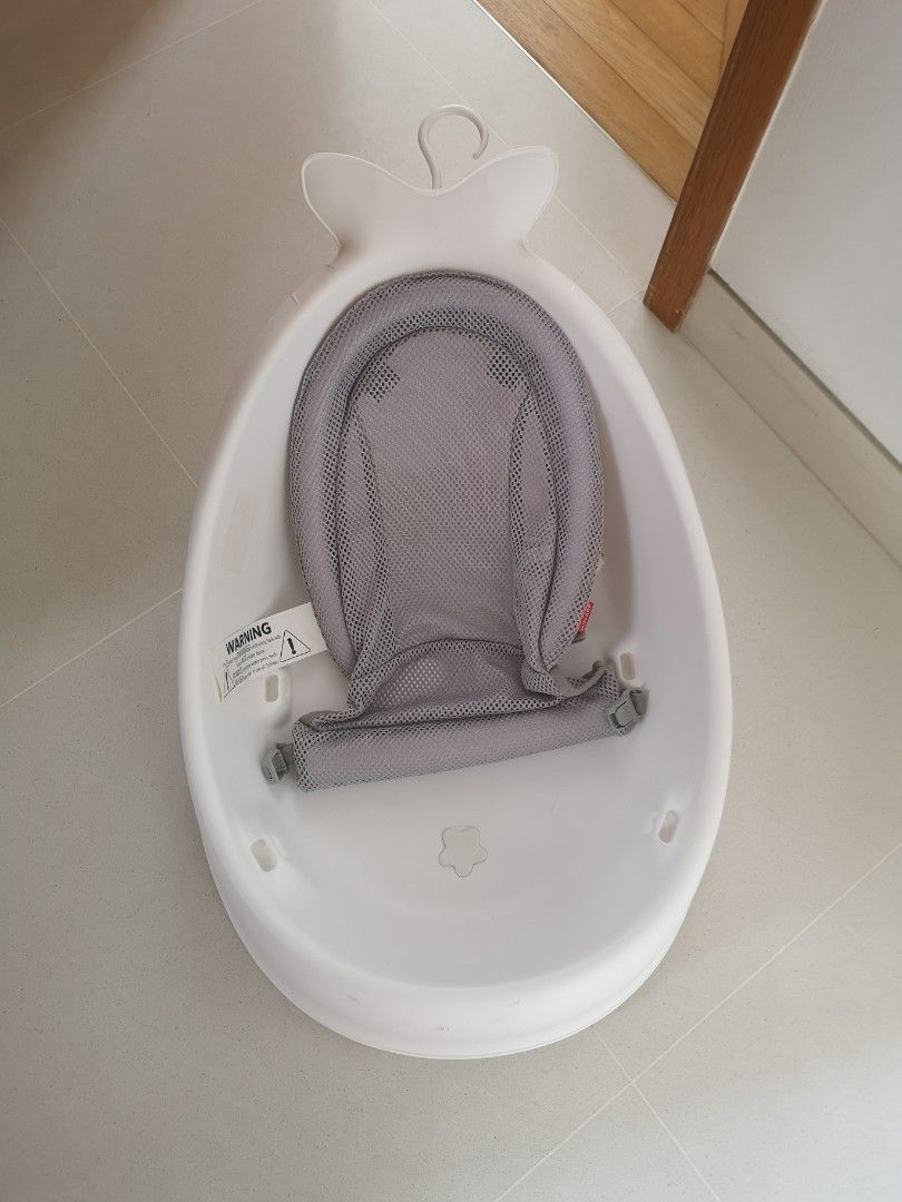 Skip hop Moby smart sling 3-stage baby bath tub (white), Babies