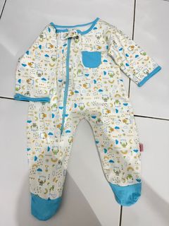 (Kategori: ) berada di . Dikirim oleh tinycheesy (ID iklan 1276591179, Gambar 1). Deskripsi: .