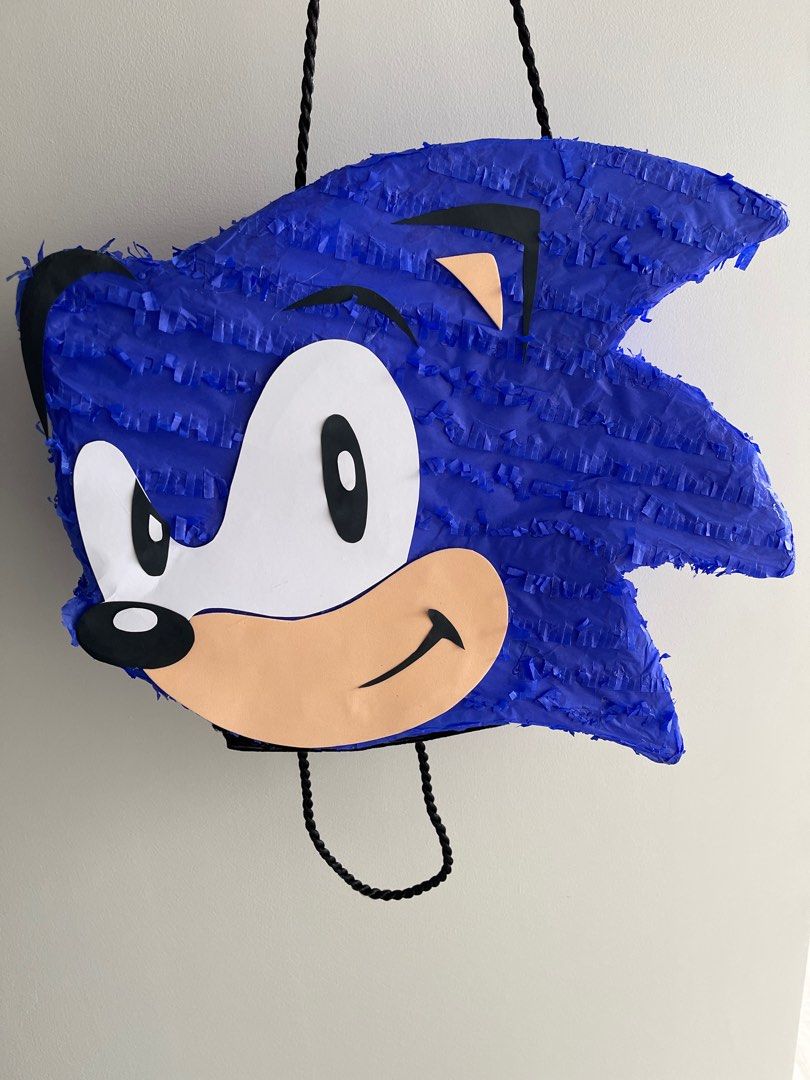 Sonic the Hedgehog Pull-String Pinata 