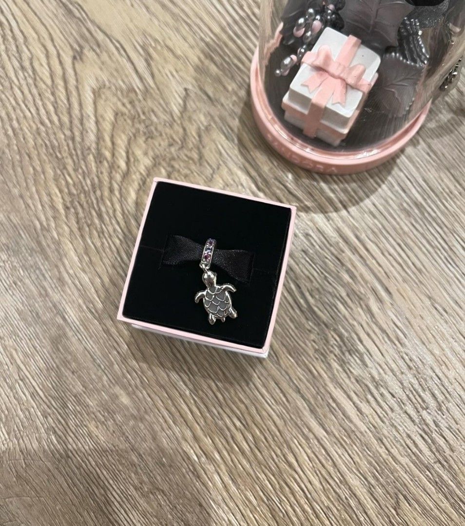 Super sale Pandora turtle dangle charm