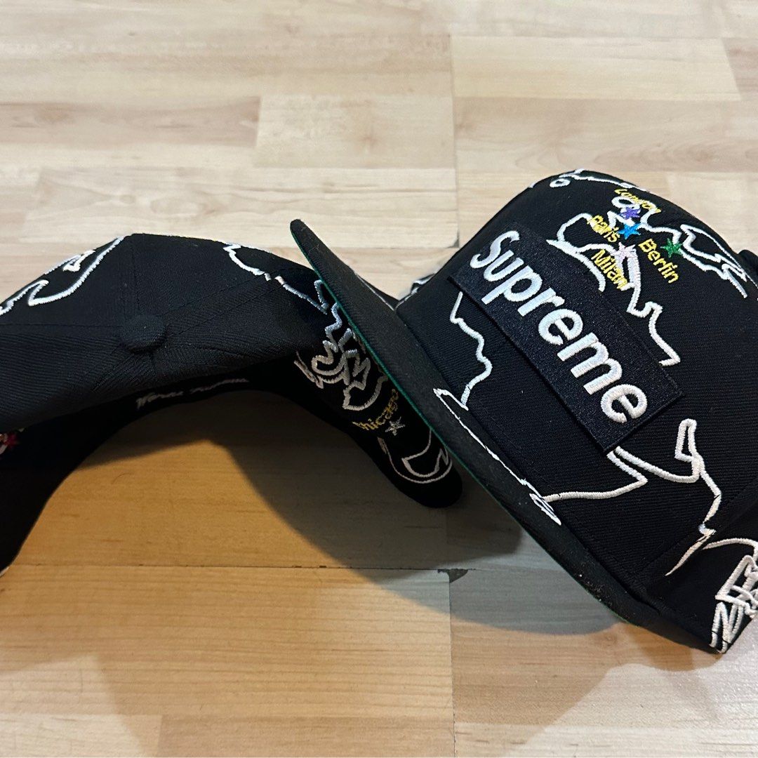 Supreme fitted 2025 hats
