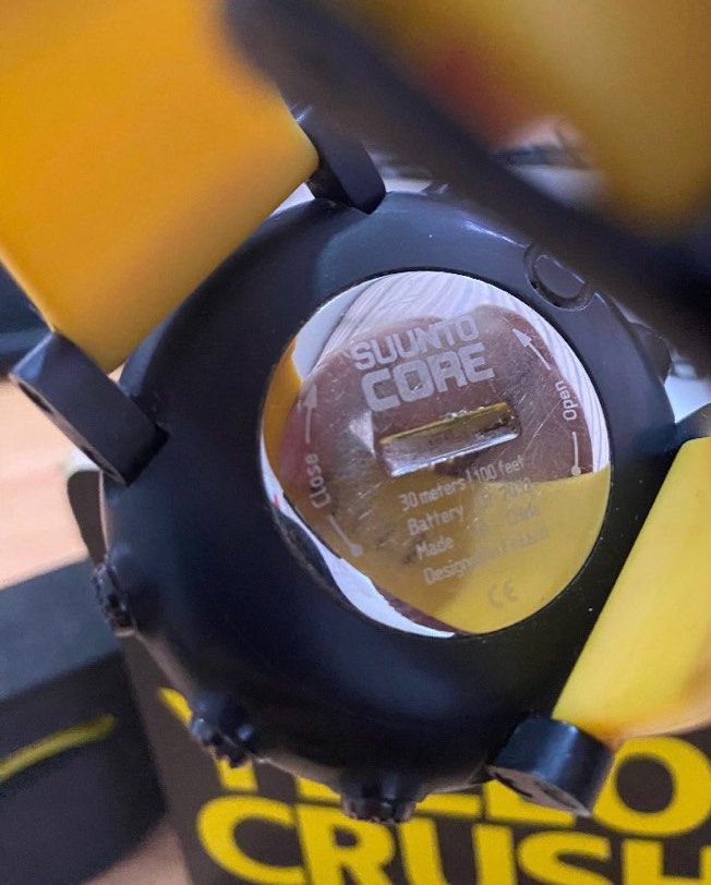 Suunto Core Yellow Crush