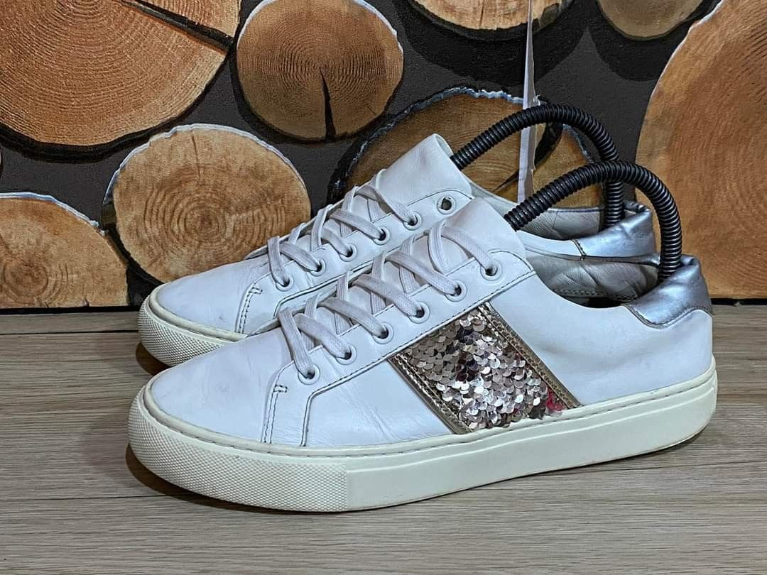 Tory burch carter sequin sales sneaker