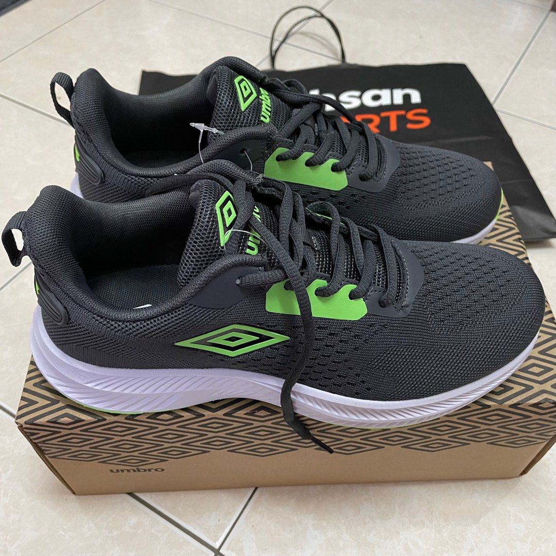 Umbro Running Shoes Men s Fashion Footwear Sneakers on Carousell