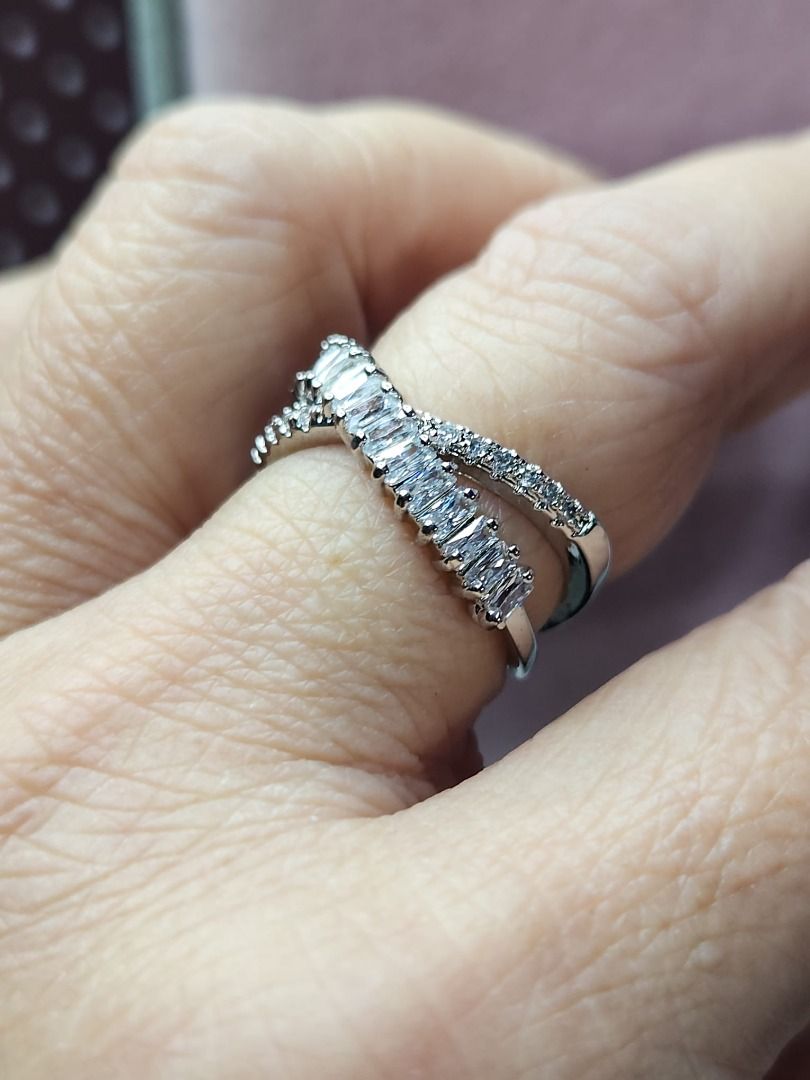 Unique Criss-Cross Design Sterling Silver Diamond Adjustable Ring