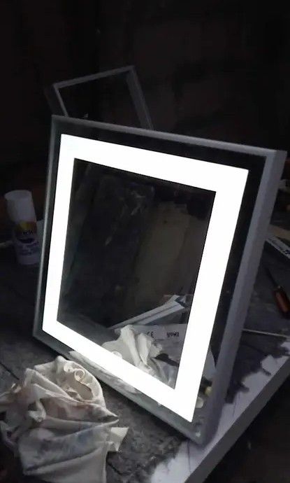 Vanity Mirror (Category: Makeup) located in Manila. Submitted by ronav25916562 (Listing ID 1276562656, Image 3). Description: On hand/Made to order Vanity Mirror Suitable for home or travel make up use💖✨ #HolidayGlam #makeupmirror #manifestmakeup Pm me..