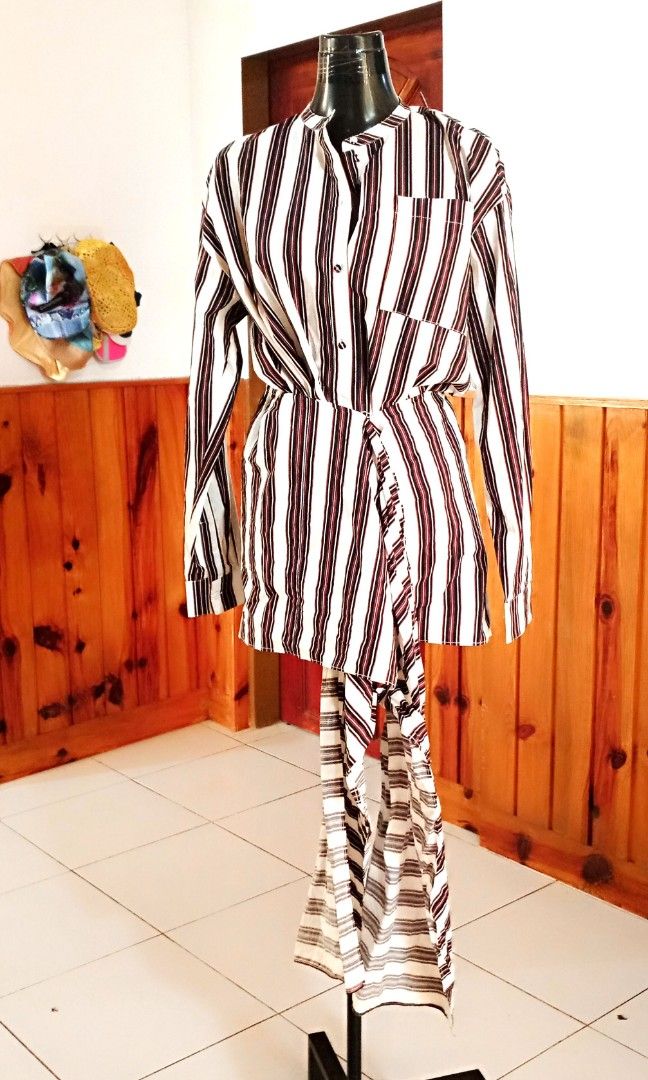 Vogue runway hannelau ladies designer dress/ Top size S_ M, Women's  Fashion, Dresses & Sets, Dresses on Carousell