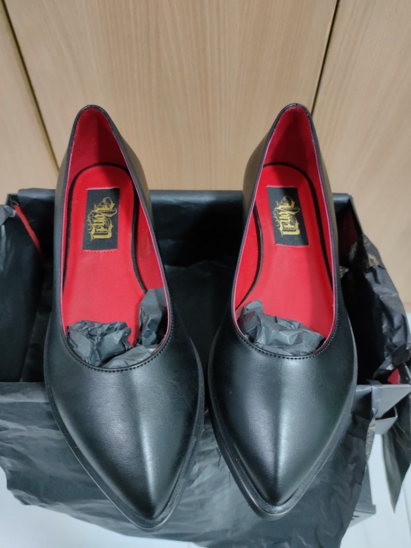 Von D Shoes Roxy