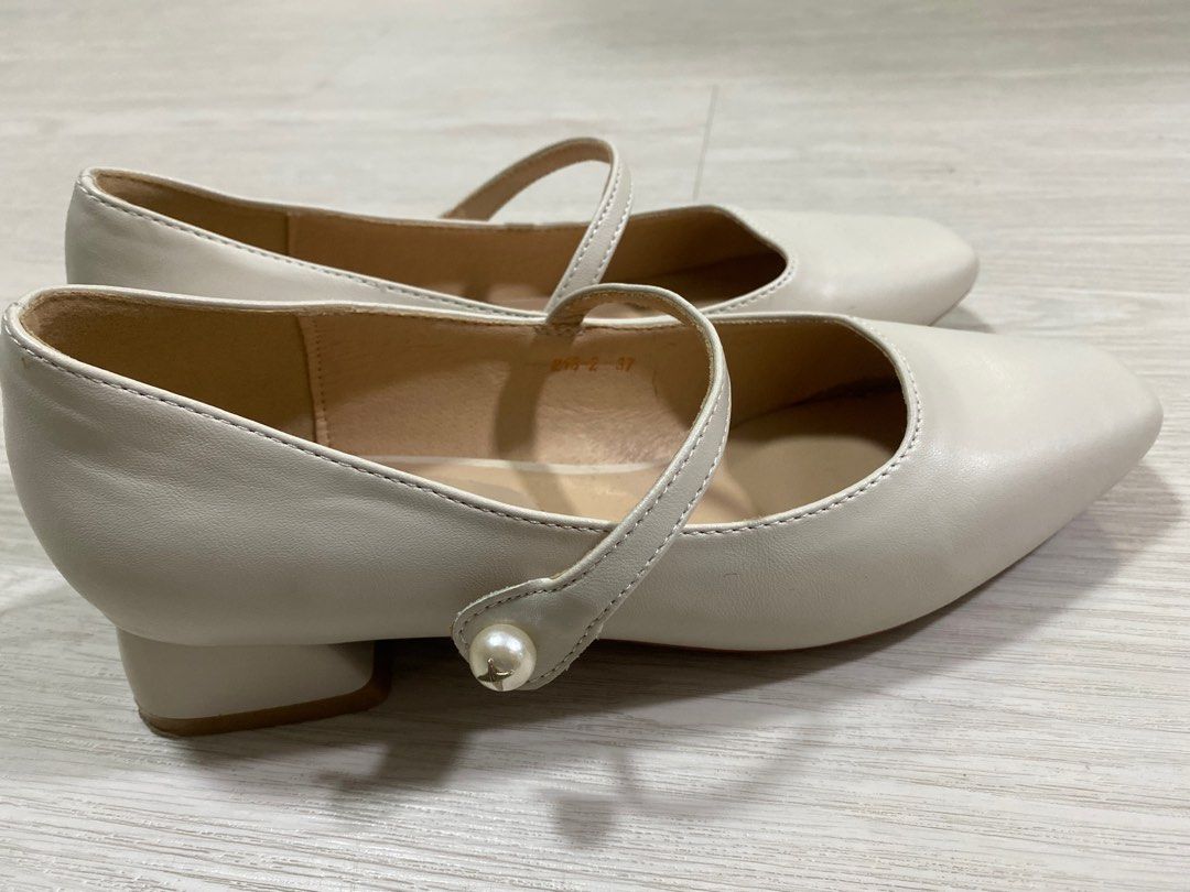 White Low Heel Mary Jane