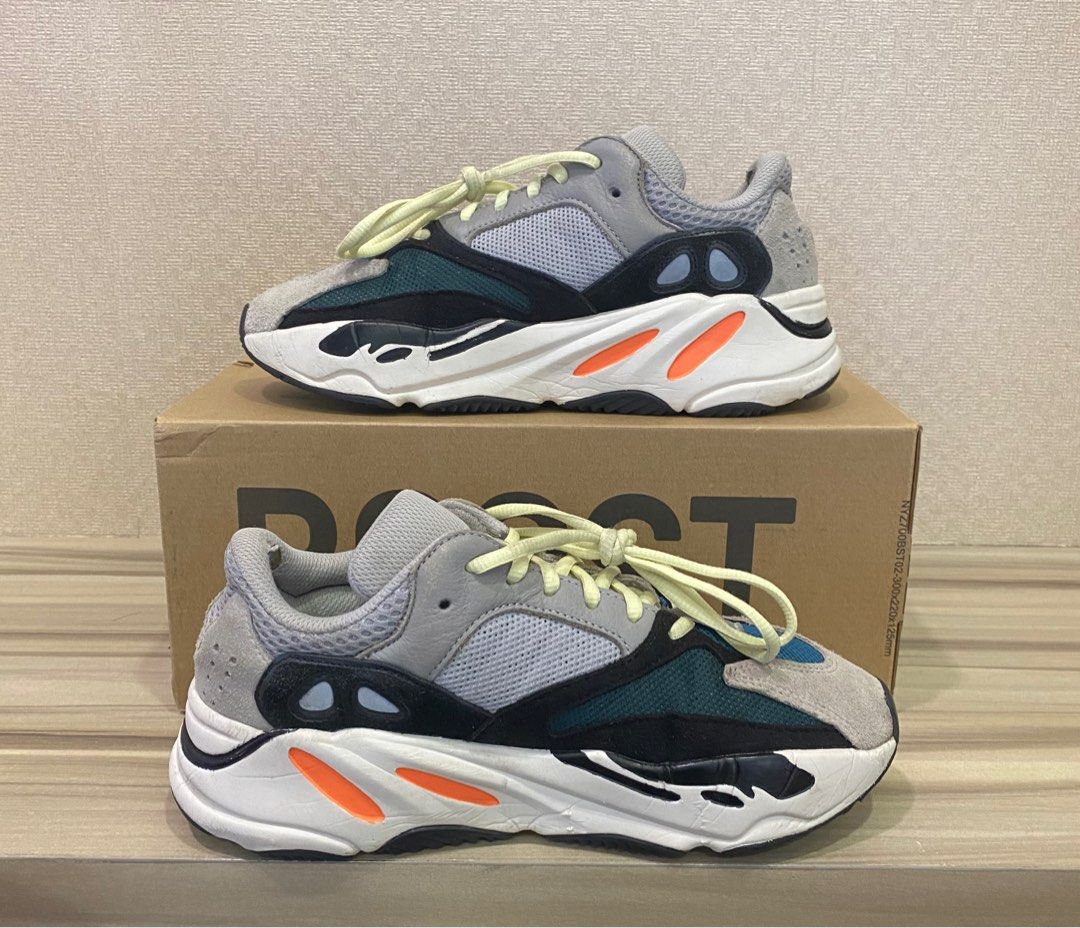 Adidas us best sale yeezy 700 65