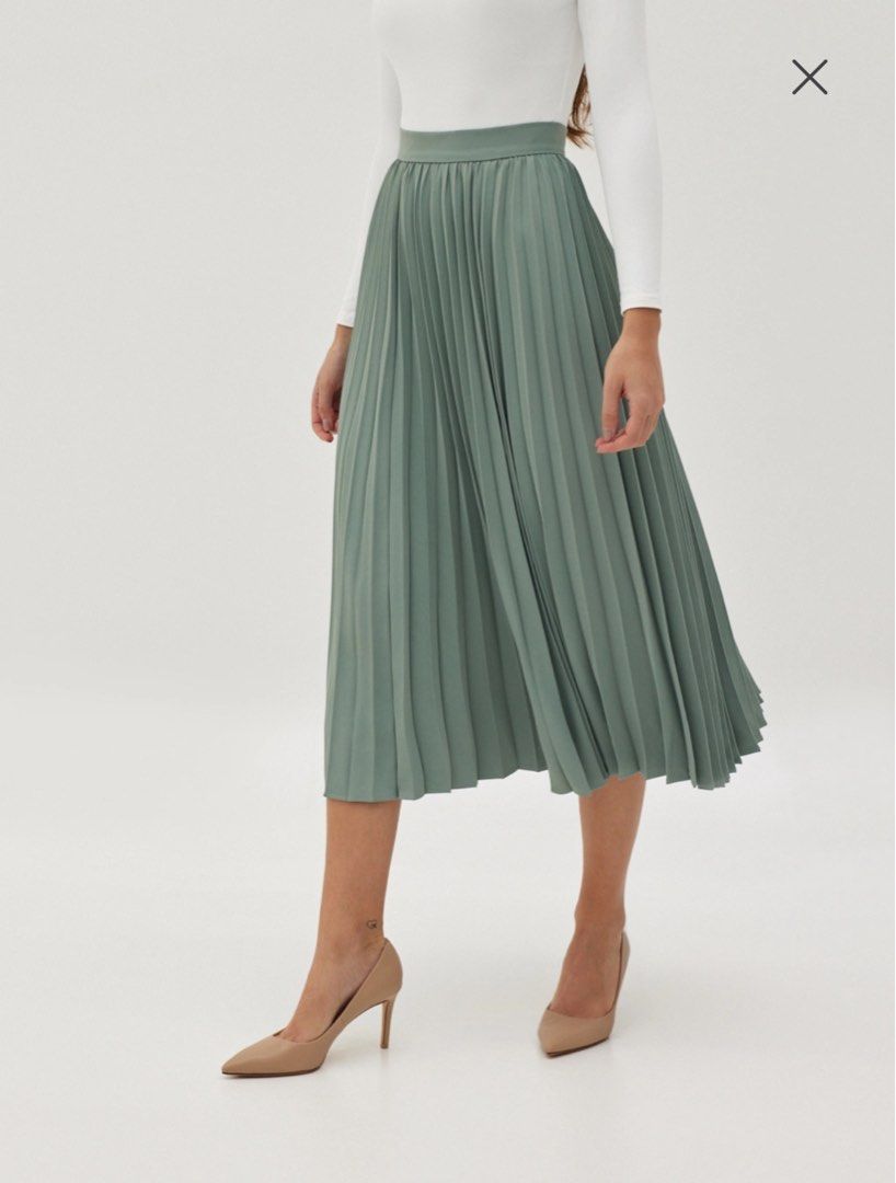 Zarielle Sunray Pleated Skirt Bottle Green Size XS BNWT