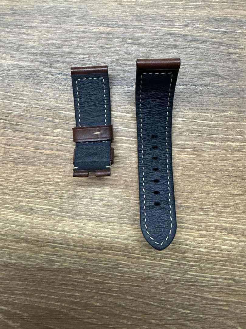 Case 2024 size 44mm