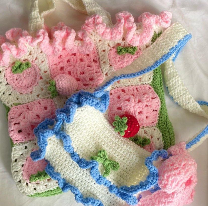 Super-Cute Crocheted Kids Handbag For A Mini-Fashionista. How to Crochet  Sweet Simple Handbag. - Anavella