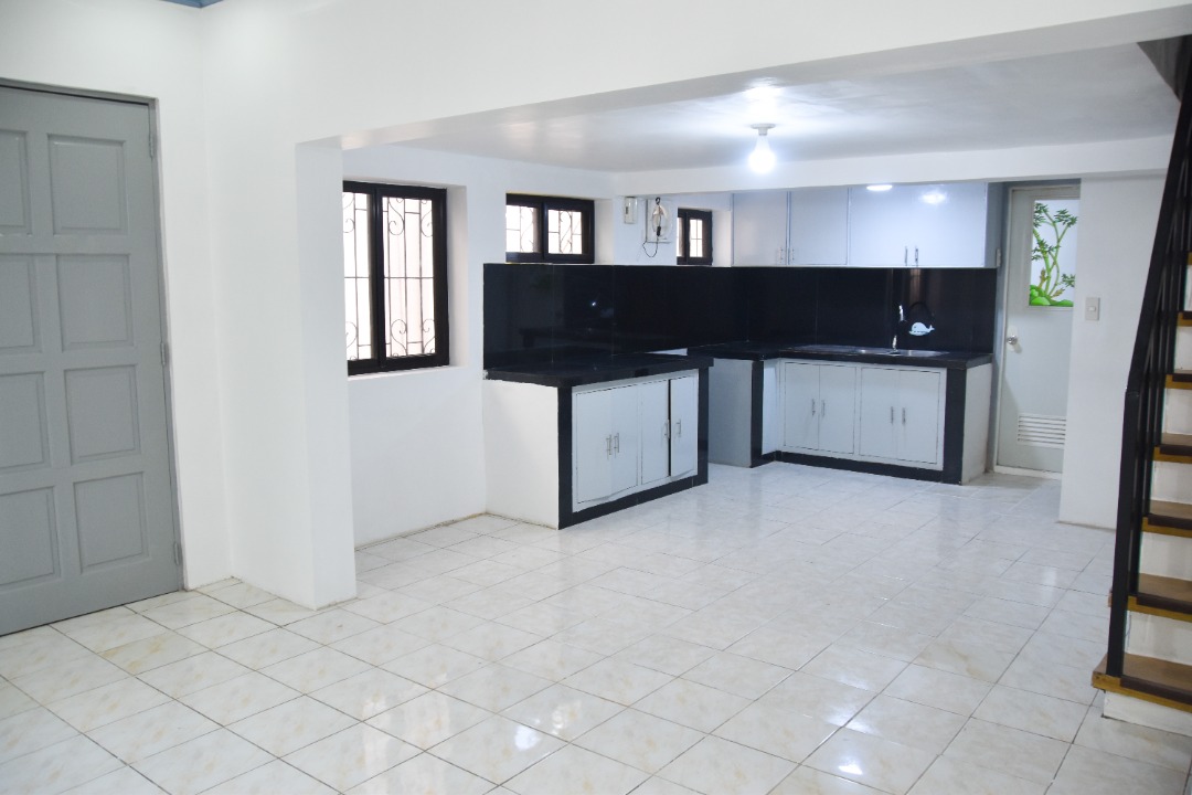 2BR with Maid's room for RENT in Mindanao Ave., Property, Rentals
